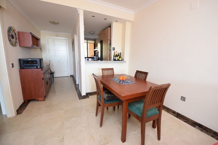 Image No.10-2 Bed Property for sale