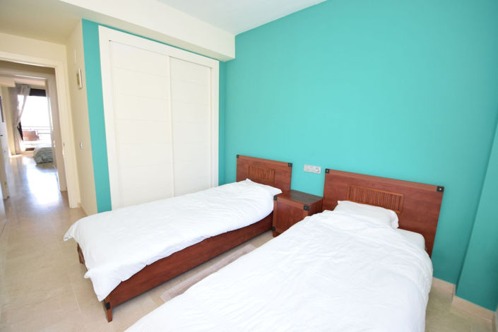 Image No.20-2 Bed Property for sale