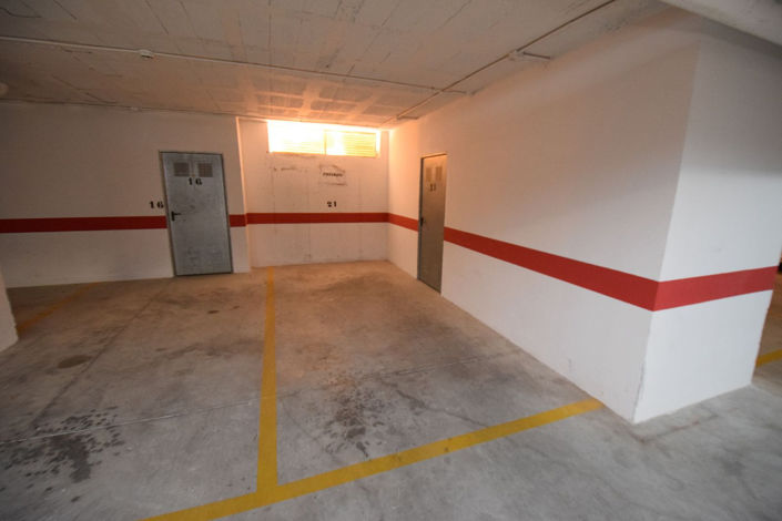 Image No.22-2 Bed Property for sale