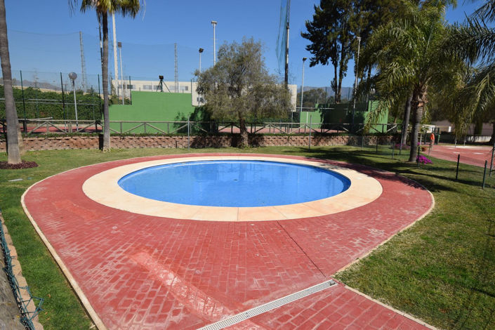 Image No.24-3 Bed Property for sale