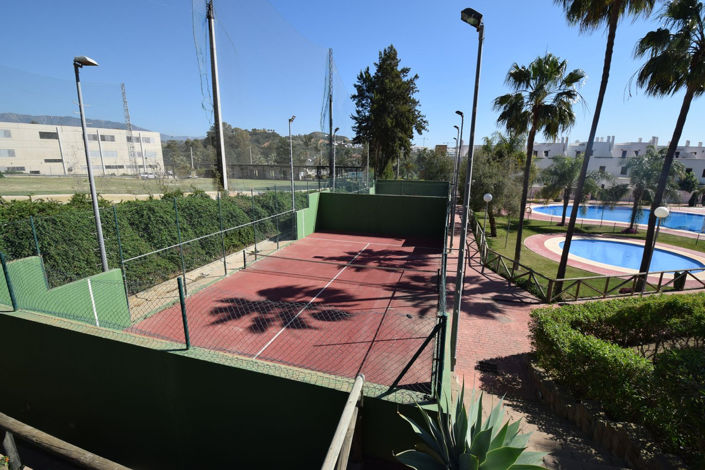 Image No.26-3 Bed Property for sale