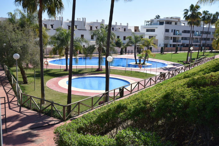 Image No.27-3 Bed Property for sale