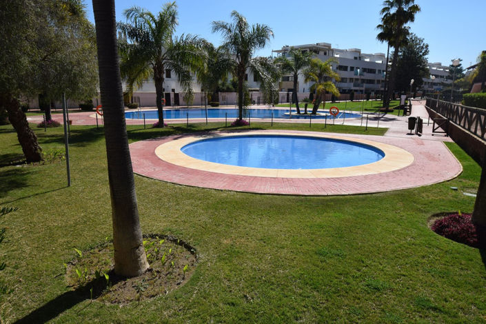 Image No.8-3 Bed Property for sale