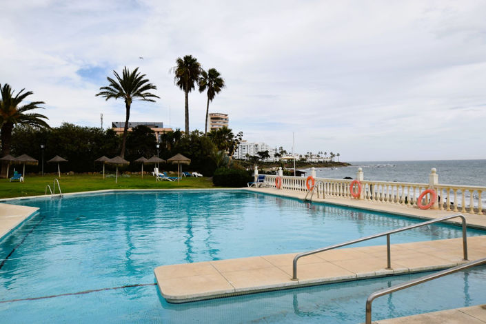 Image No.11-1 Bed Property for sale