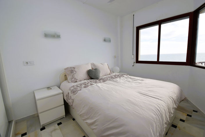 Image No.5-1 Bed Property for sale