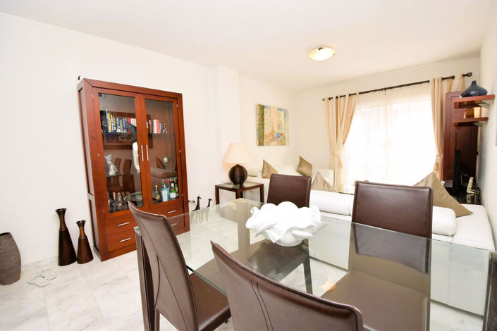 Image No.7-2 Bed Property for sale