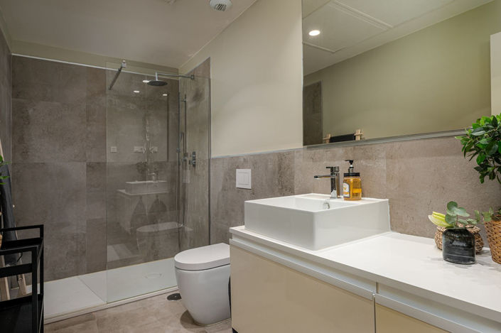 Image No.34-4 Bed Property for sale