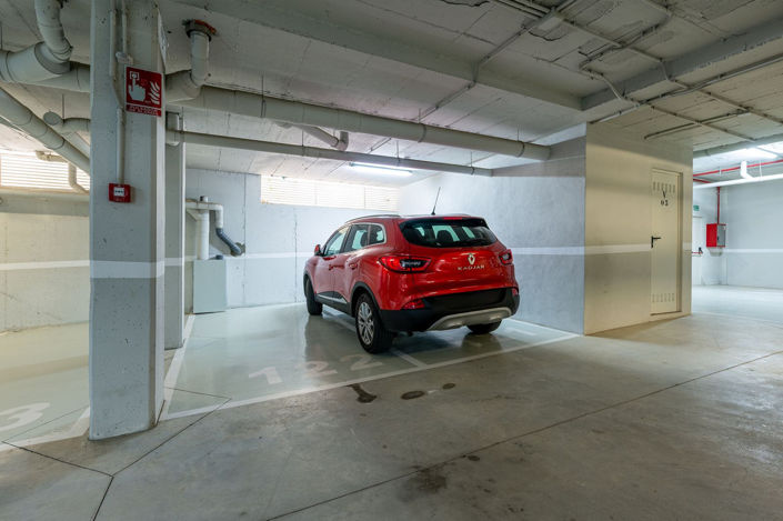 Image No.39-4 Bed Property for sale