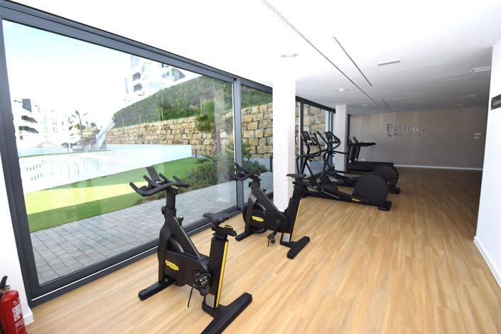 Image No.23-3 Bed Property for sale