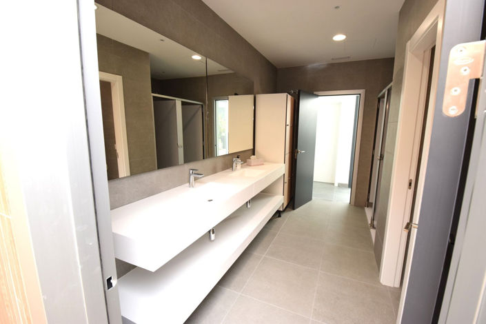 Image No.27-3 Bed Property for sale