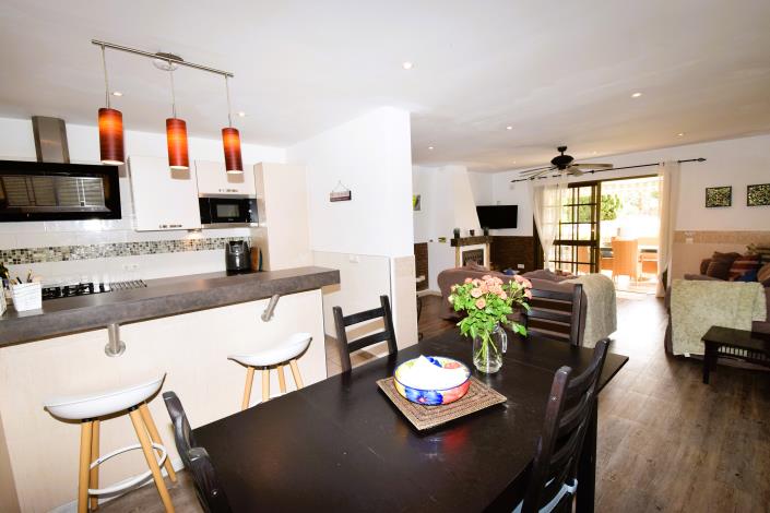 Image No.4-3 Bed Property for sale