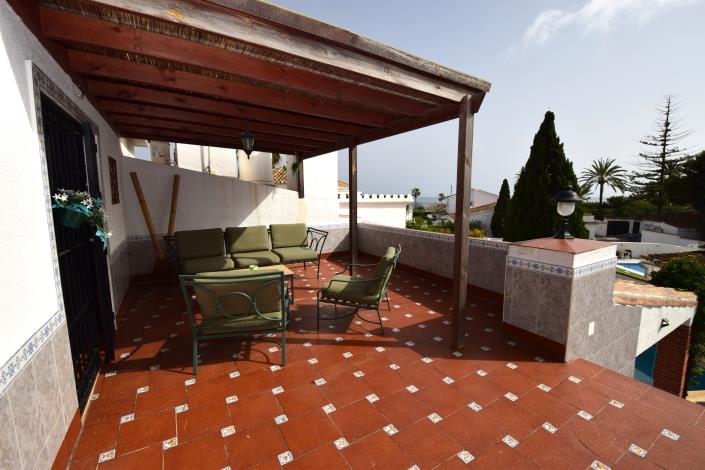 Image No.9-3 Bed Property for sale