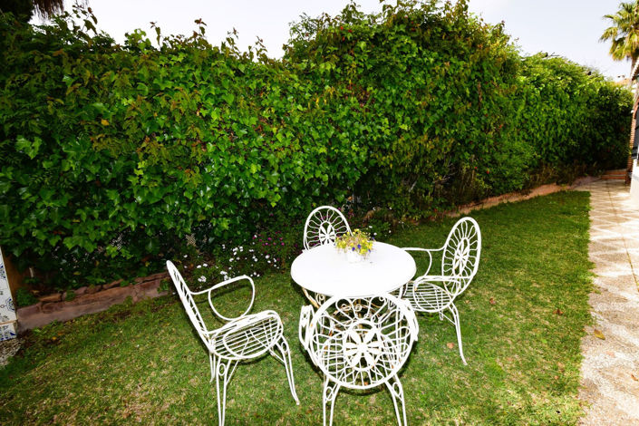 Image No.18-3 Bed Property for sale