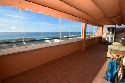 15-11d12f2f454f2f5e9b981fdd8b901d51