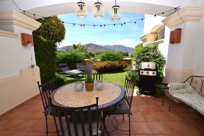 Image No.8-3 Bed Property for sale