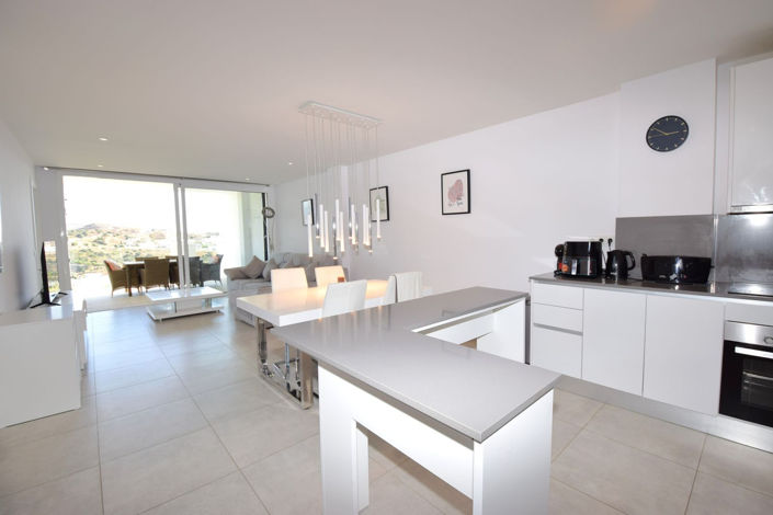 Image No.4-3 Bed Property for sale