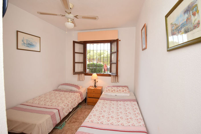 Image No.18-2 Bed Property for sale