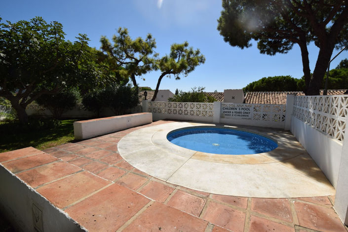 Image No.20-2 Bed Property for sale