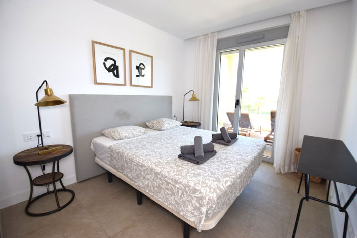 Image No.19-2 Bed Property for sale
