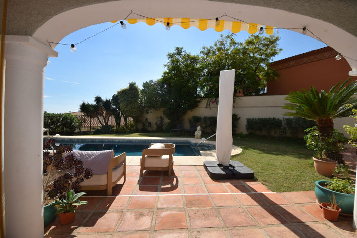 Image No.11-3 Bed Property for sale