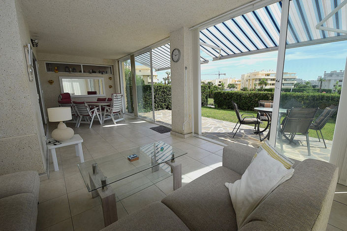 Image No.10-3 Bed Property for sale