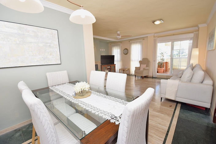 Image No.7-3 Bed Property for sale