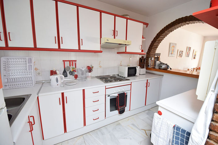 Image No.16-2 Bed Property for sale