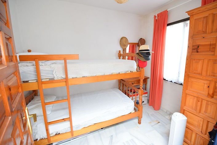 Image No.18-2 Bed Property for sale