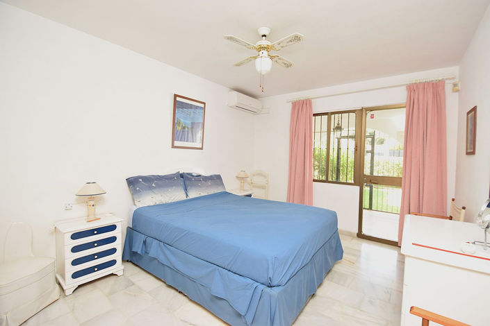 Image No.19-2 Bed Property for sale