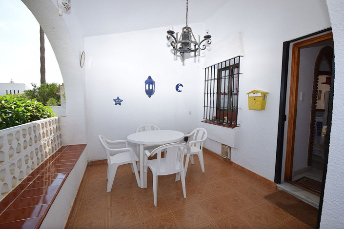 Image No.2-2 Bed Property for sale