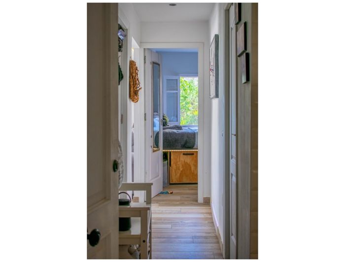 Image No.3-2 Bed Property for sale