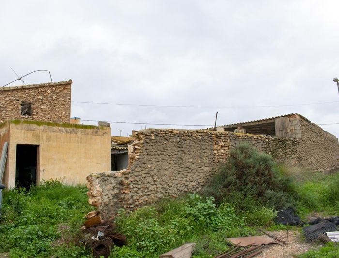 Image No.19-2 Bed Country House for sale