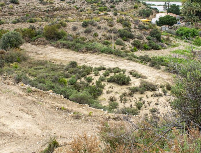 Image No.27-2 Bed Country House for sale