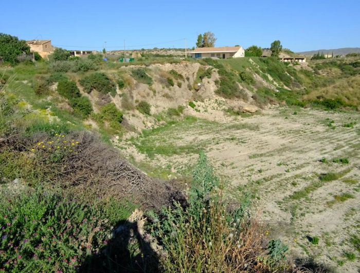 Image No.8-2 Bed Country House for sale