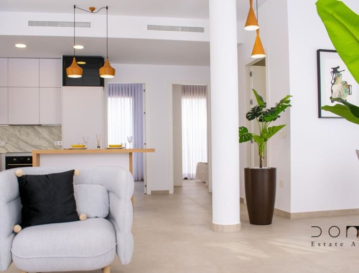 Image No.9-3 Bed Property for sale