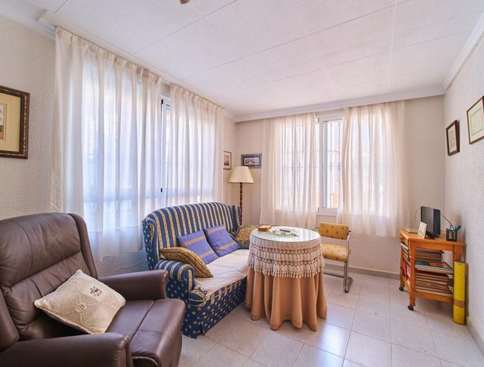 Image No.10-5 Bed Townhouse for sale