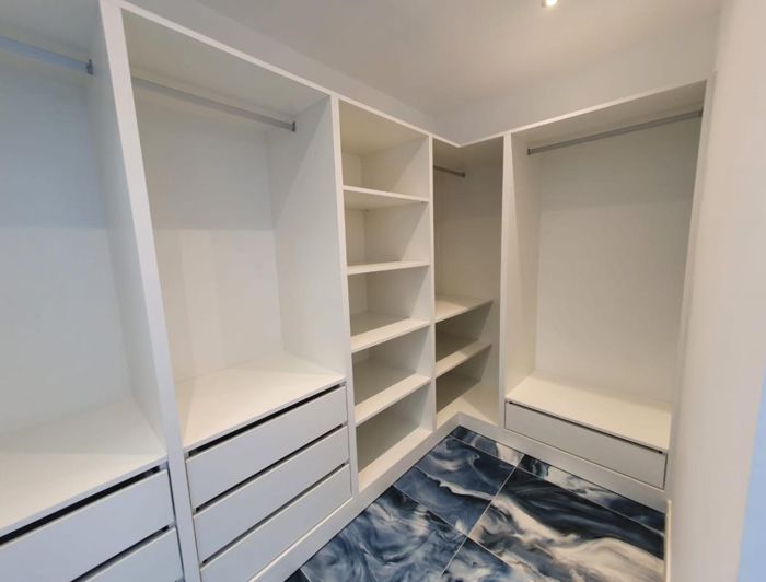 Image No.7-4 Bed Villa for sale