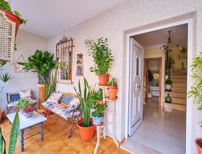 Image No.5-3 Bed Townhouse for sale