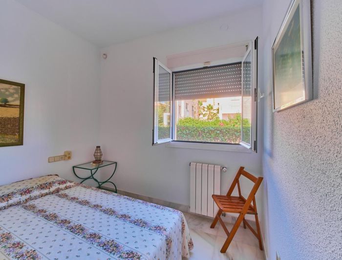 Image No.13-4 Bed Property for sale