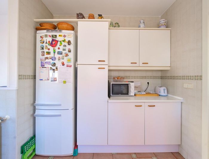 Image No.28-4 Bed Property for sale