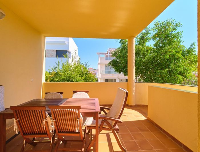 Image No.6-4 Bed Property for sale