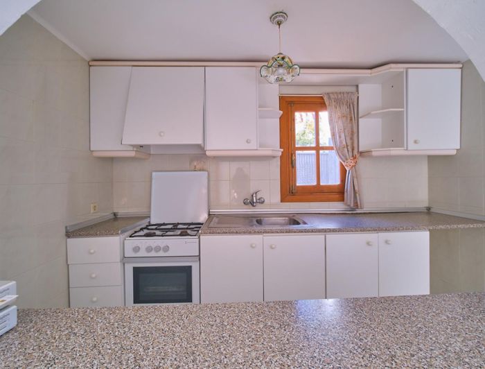 Image No.11-5 Bed Property for sale