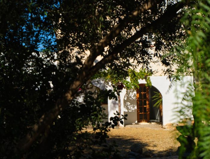 Image No.2-5 Bed Property for sale