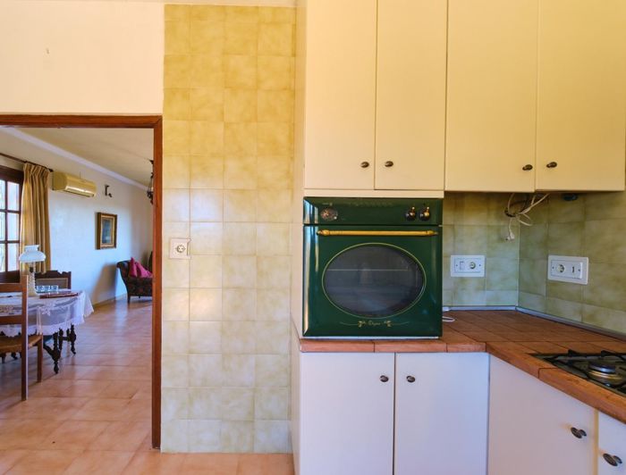 Image No.41-5 Bed Property for sale