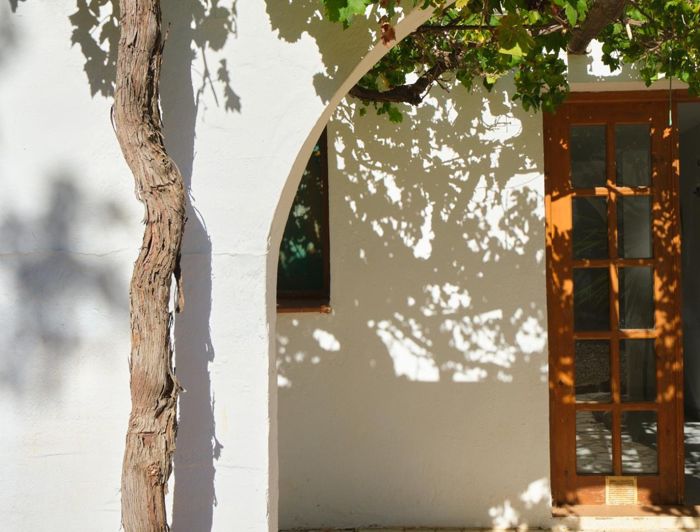 Image No.6-5 Bed Property for sale