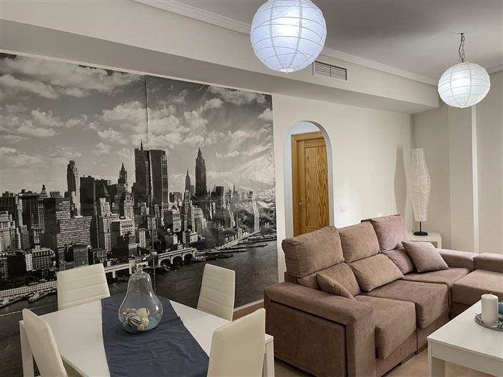 Image No.1-3 Bed Flat for sale