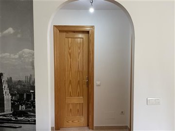3248198-b61aa494