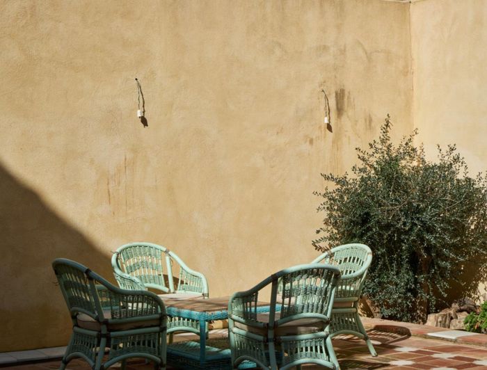 Image No.22-5 Bed Property for sale