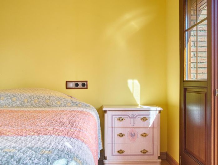 Image No.39-5 Bed Property for sale