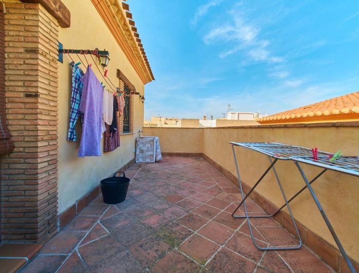 Image No.43-5 Bed Villa for sale